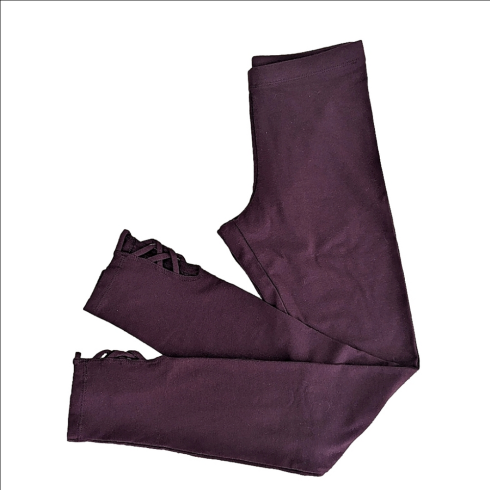 5/$20!! Built-In Tough Full-Length Lattice-Hem Leggings